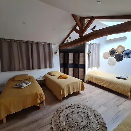 La Ferme Du Mesnil 펜션 Sevremont