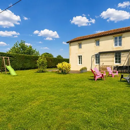 La Ferme Du Mesnil Holiday home Sevremont